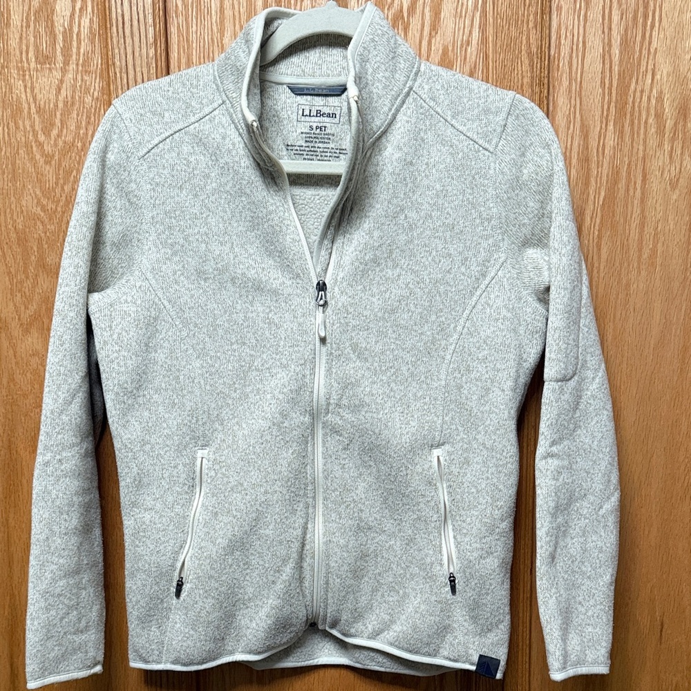 L.L. Bean Heathered Cream Zip-Up Women’s Sherpa lined Sweater jacket. S Petite